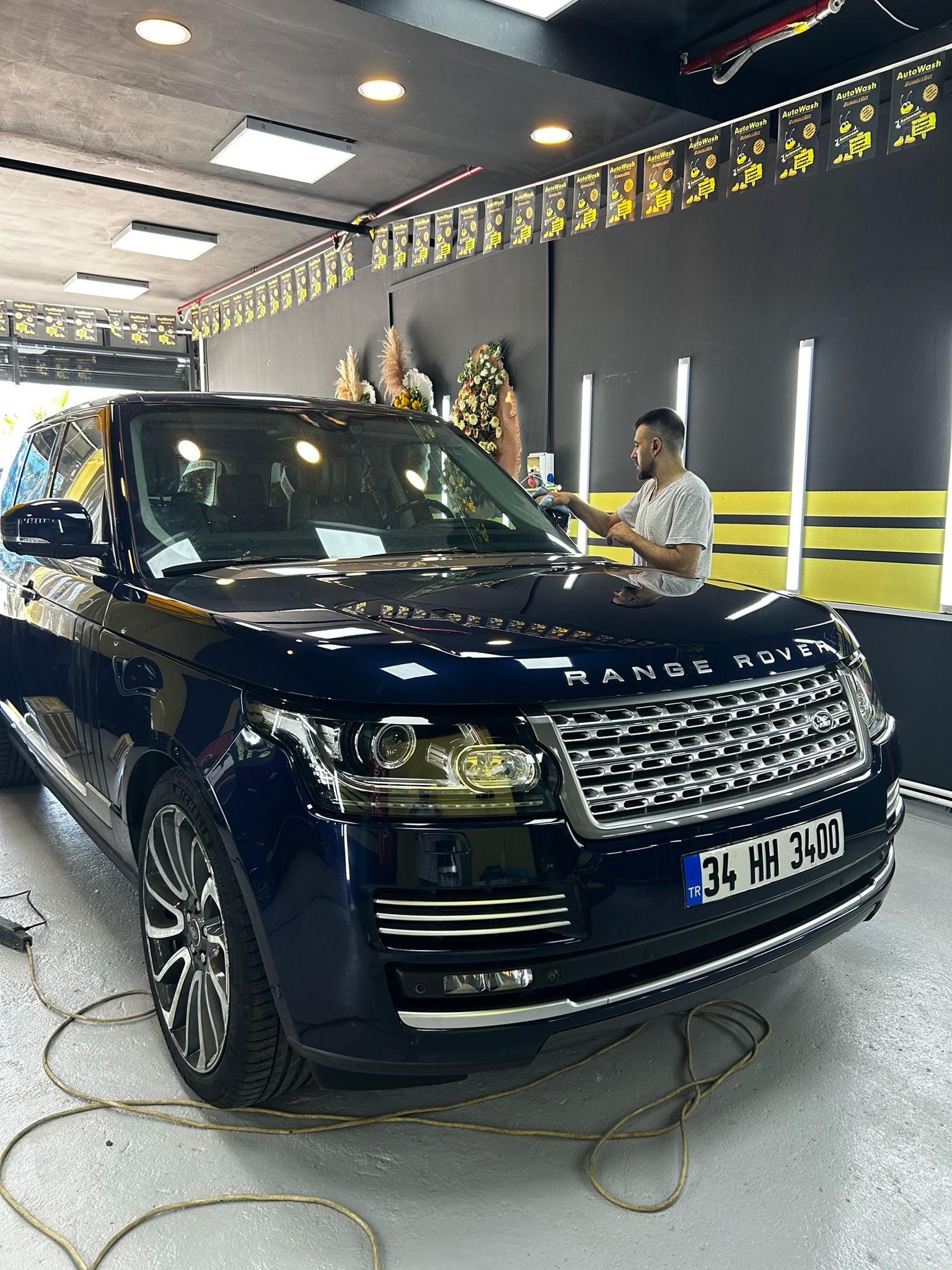 Tuzla Oto İç Ve Dış Temizlik - AutoWash Oto Yıkama